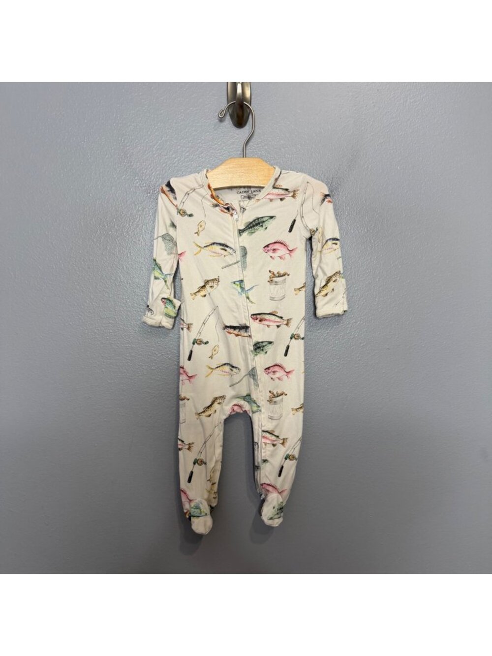CADEN LANE fish / trout print zipper bamboo sleeper size 0-3 months